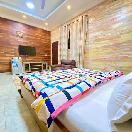 Bays Boutique Apartment Acra Exterior foto