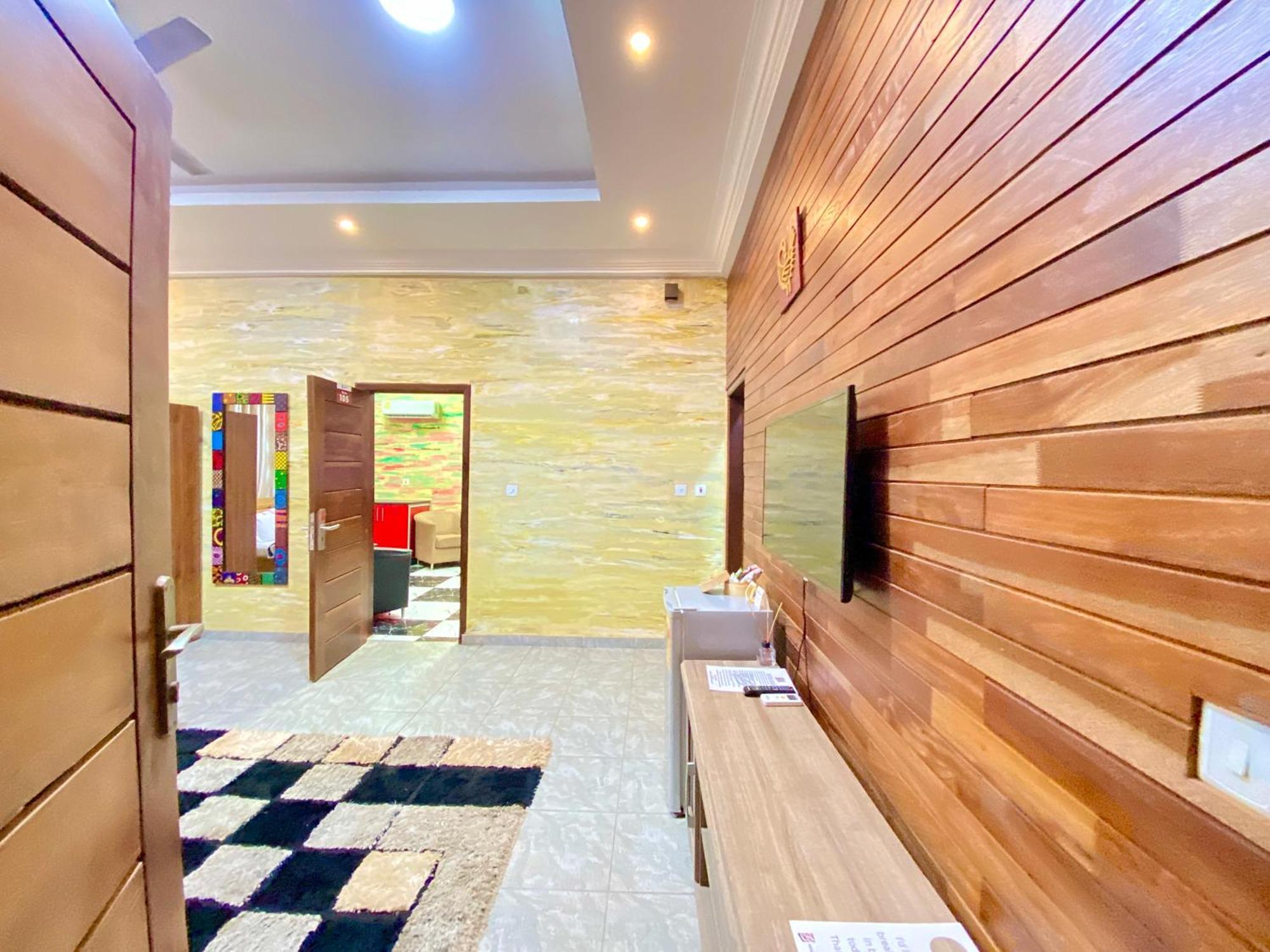 Bays Boutique Apartment Acra Exterior foto