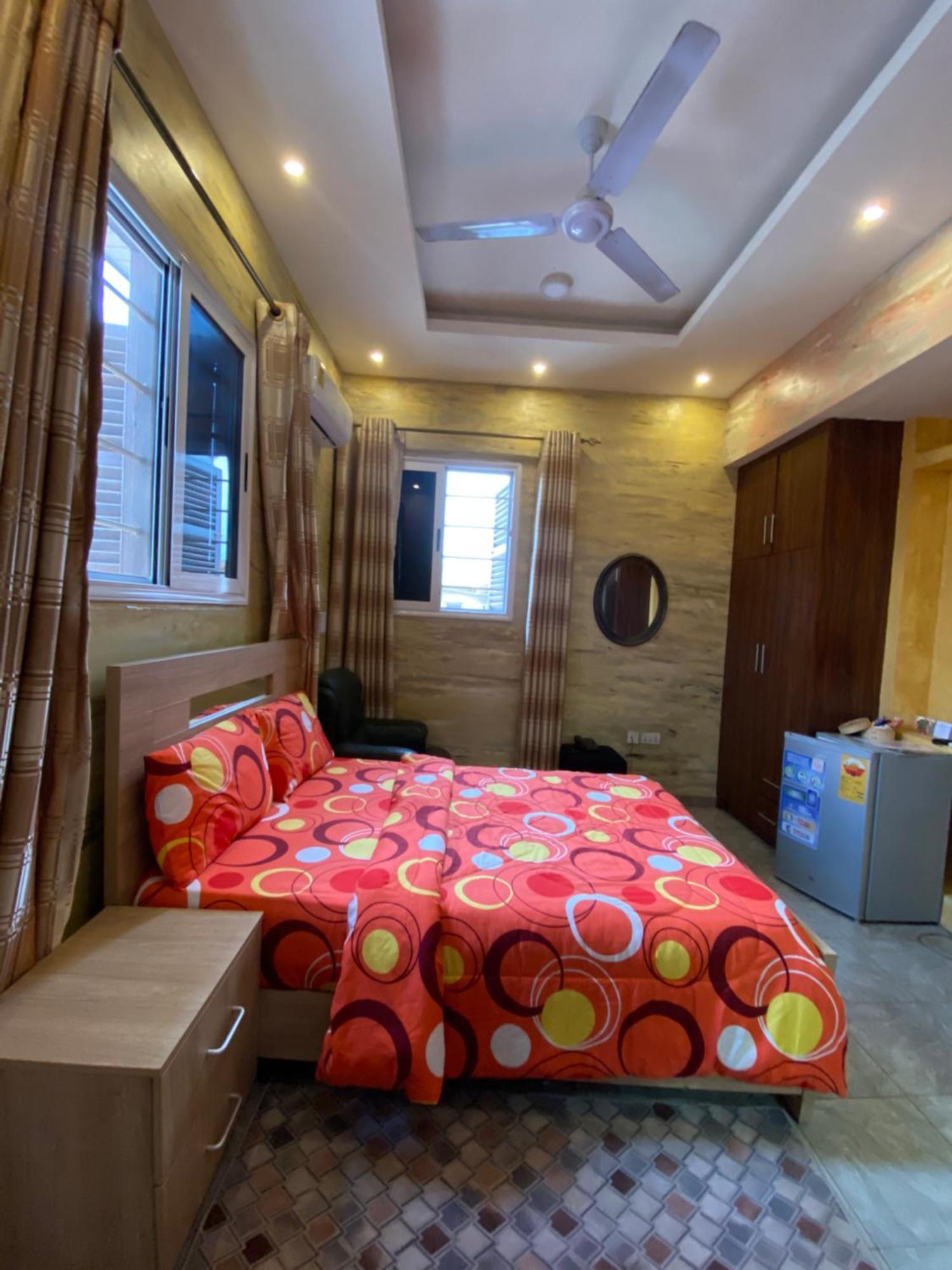 Bays Boutique Apartment Acra Exterior foto