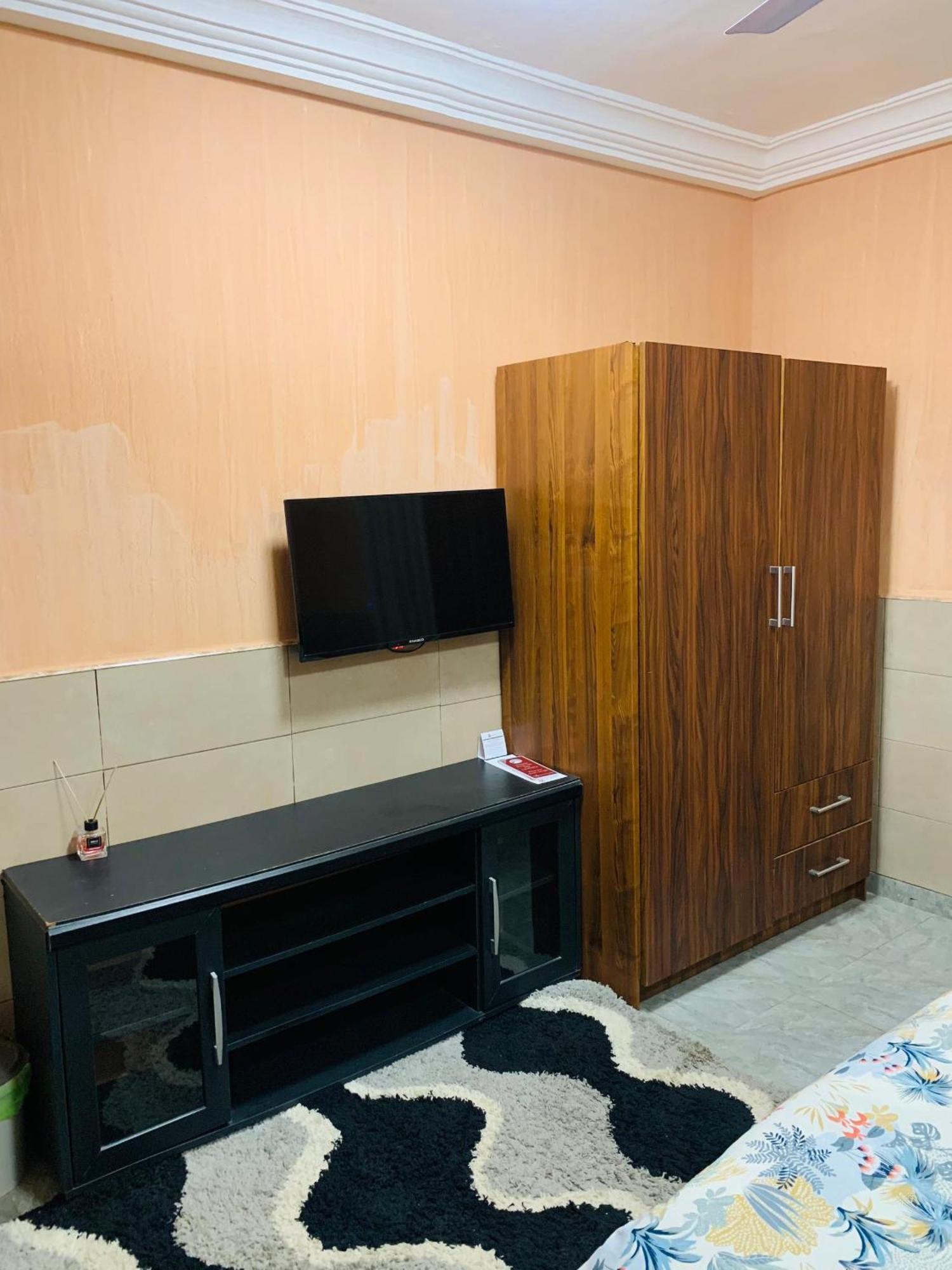 Bays Boutique Apartment Acra Exterior foto